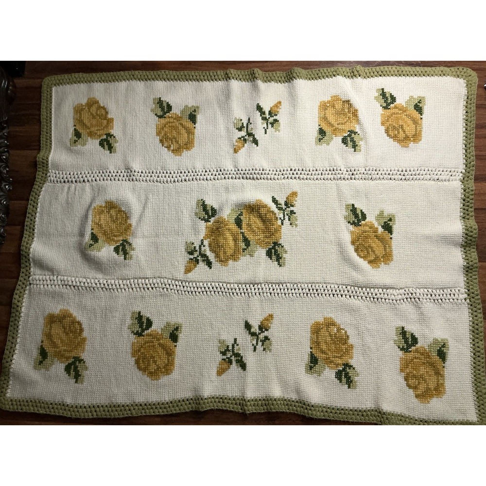 Handmade Crochet Afghan Throw Blanket Yellow Roses Green Trim 62in X 47in